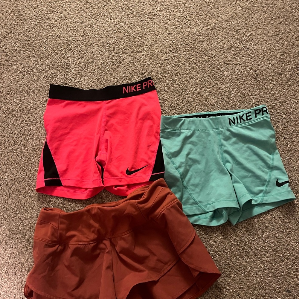 Nike Pro Athletic Shorts Set